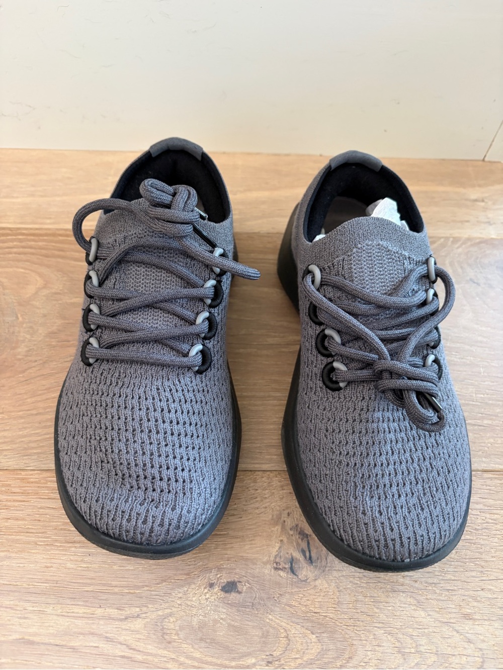 Allbirds Tree Dasher 2 gray comfort sneakers - size 6 NWOT